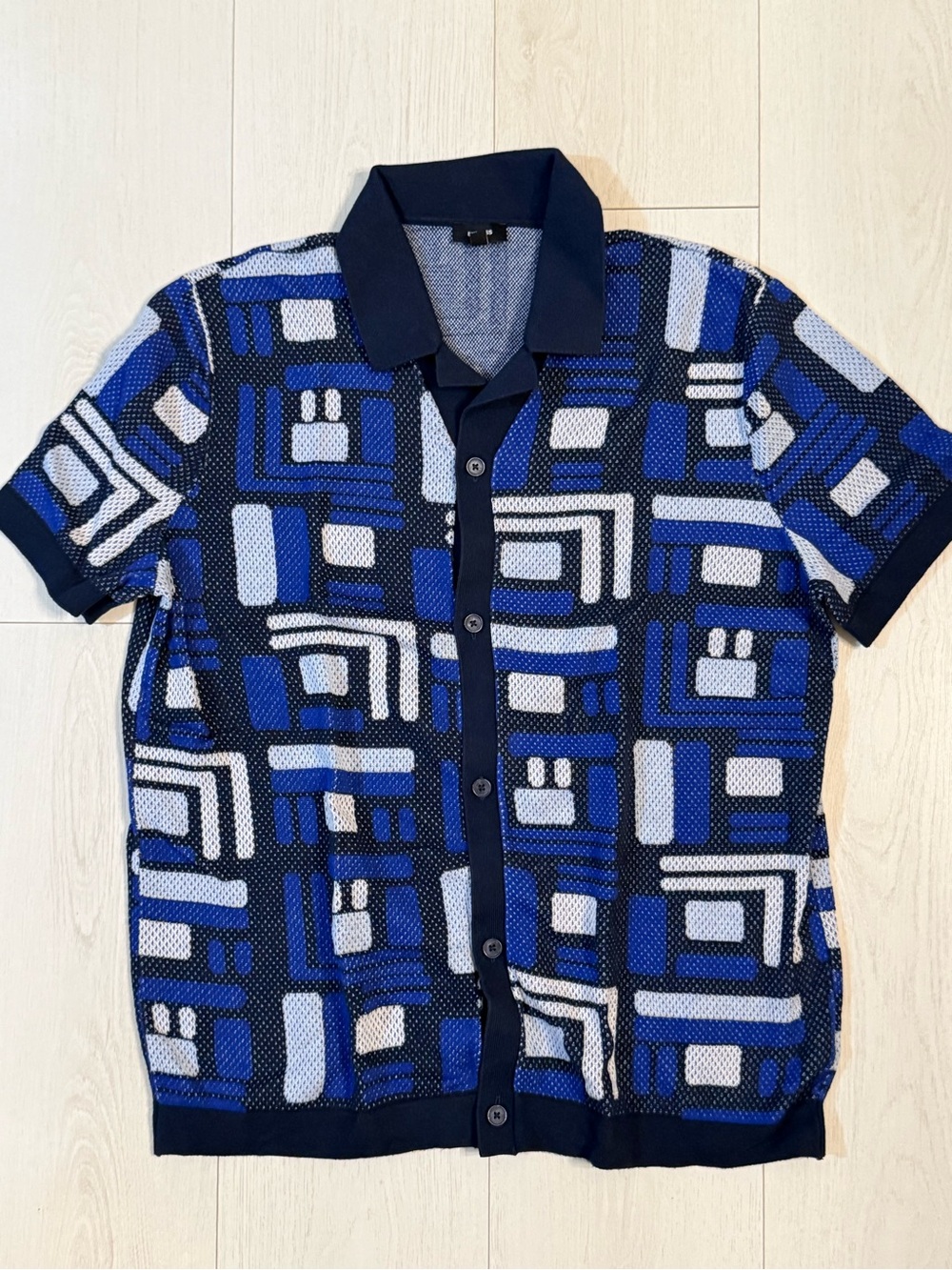 Express Men's Geometric Button-Front Polo in Blue and White Large